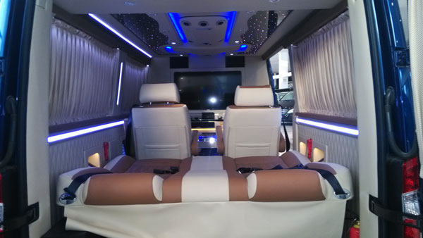 成都租房車奔馳斯賓特